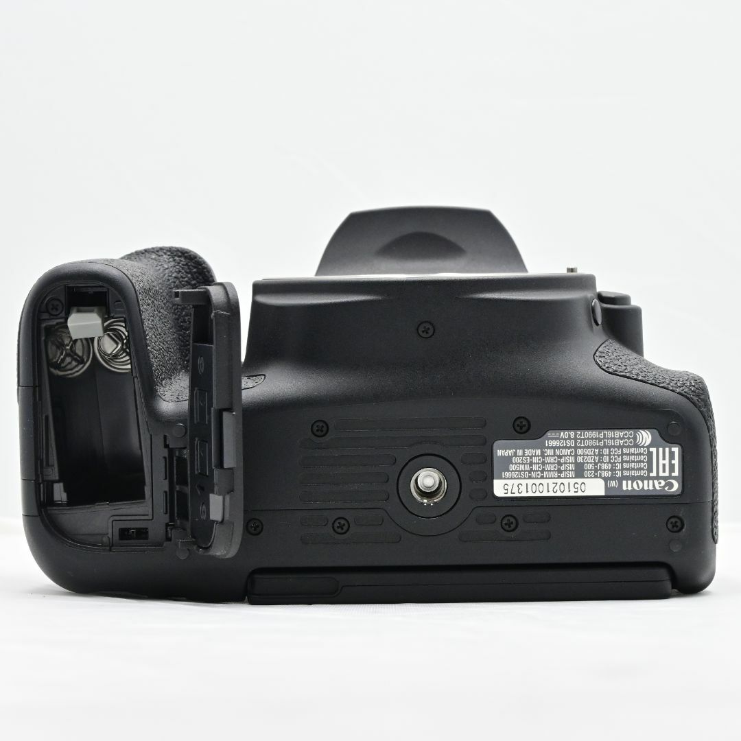 キャノン　Canon デジタル一眼レフカメラ EOS Kiss X9i ボディー