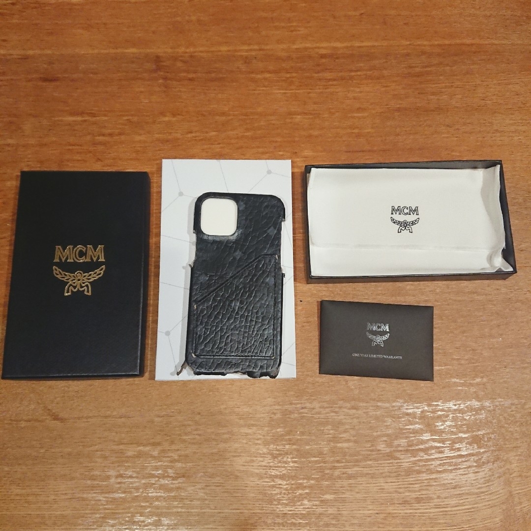 MCM(エムシーエム)の【即購入◎】MCM iPhone 12 スマホケース スマホ/家電/カメラのスマホアクセサリー(iPhoneケース)の商品写真