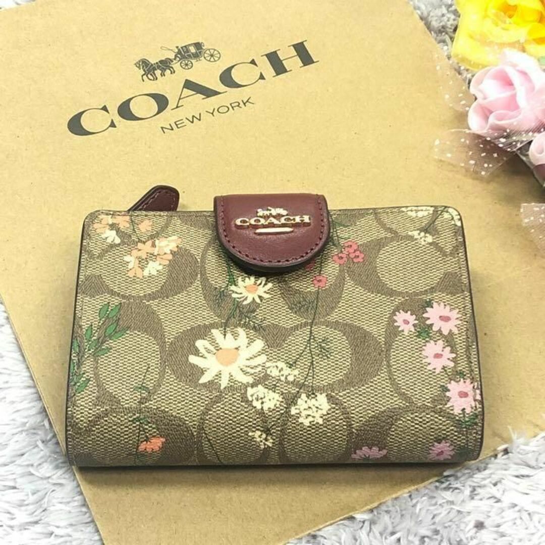 新品 ⭐ COACH コーチ 財布