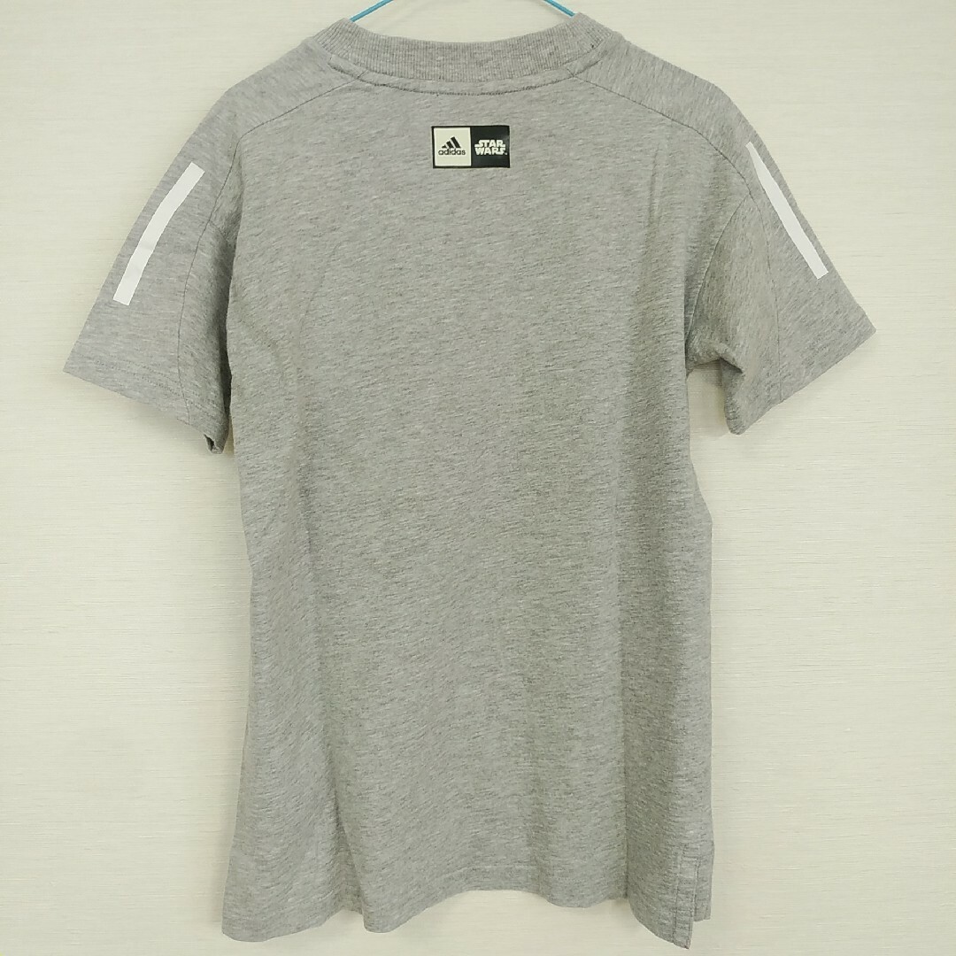 adidas(アディダス)のアディダス　スターウォーズ　半袖　Tシャツ　キッズ　グレー　140㎝ キッズ/ベビー/マタニティのキッズ服男の子用(90cm~)(Tシャツ/カットソー)の商品写真