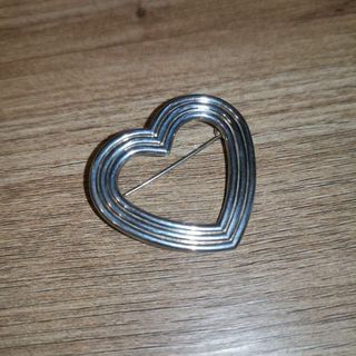 ティファニー ブローチ/コサージュの通販 300点以上 | Tiffany & Co.の
