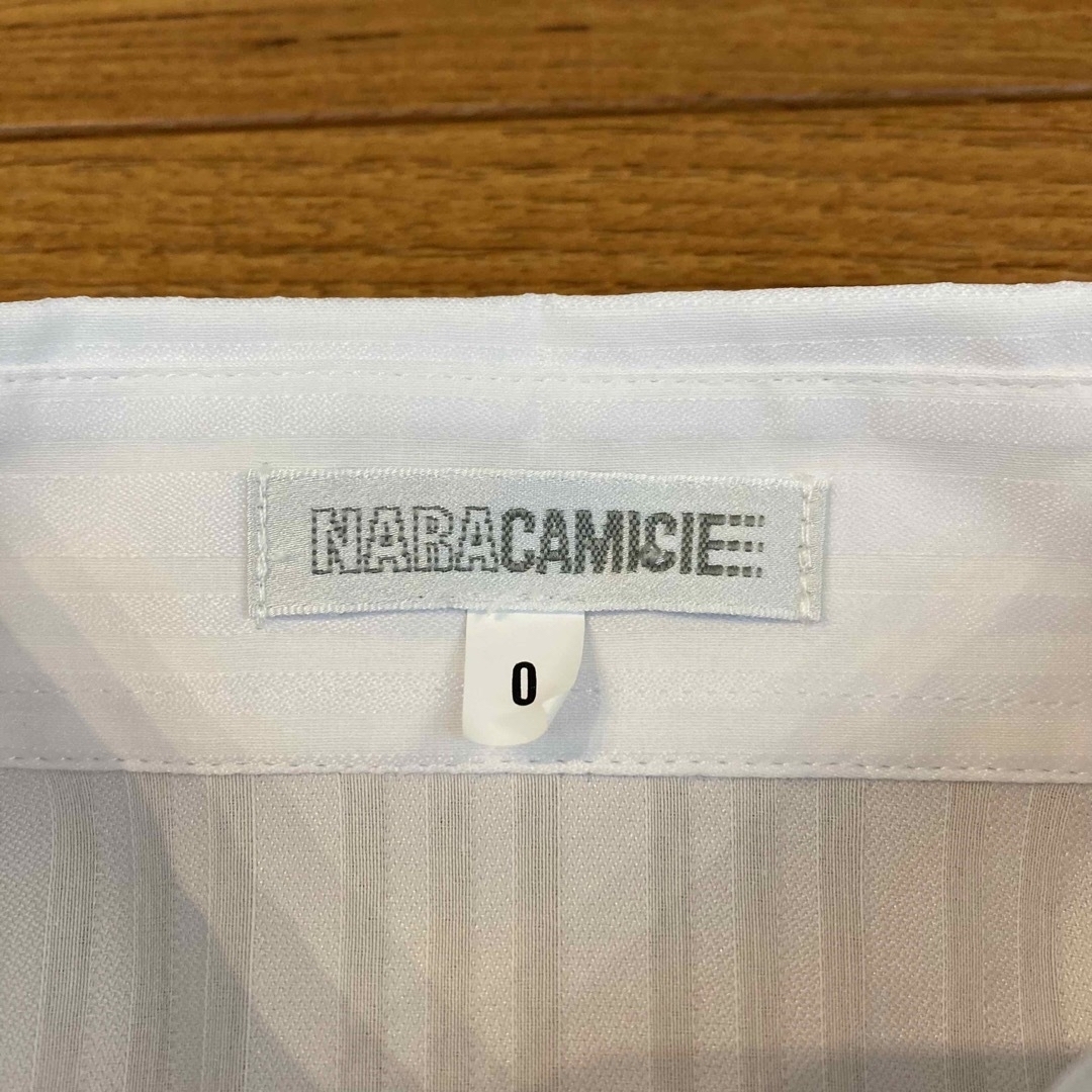 1回使用 ナラカミーチェ サテンストライプフレア 5分袖シャツ ブラウス フリル
