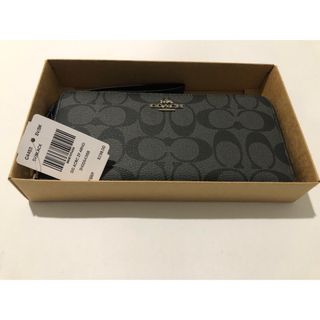 コーチ(COACH)のK 新品未使用 C4452 COACH コーチ 長財布 ブラック(長財布)