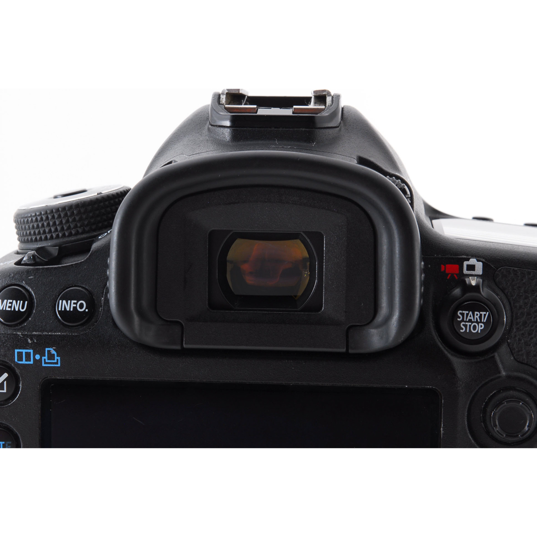 ☆人気機種☆ キャノン　Canon EOS 5D MarkIII レンズセット