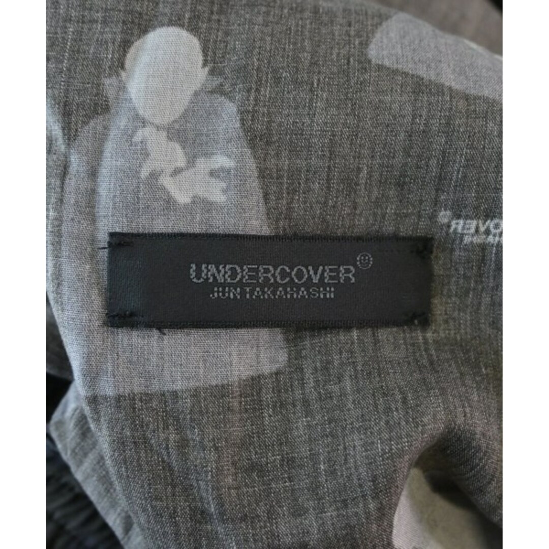 UNDERCOVER(アンダーカバー)のUNDER COVER ショートパンツ 2(M位) 黒xグレー(総柄) 【古着】【中古】 メンズのパンツ(ショートパンツ)の商品写真