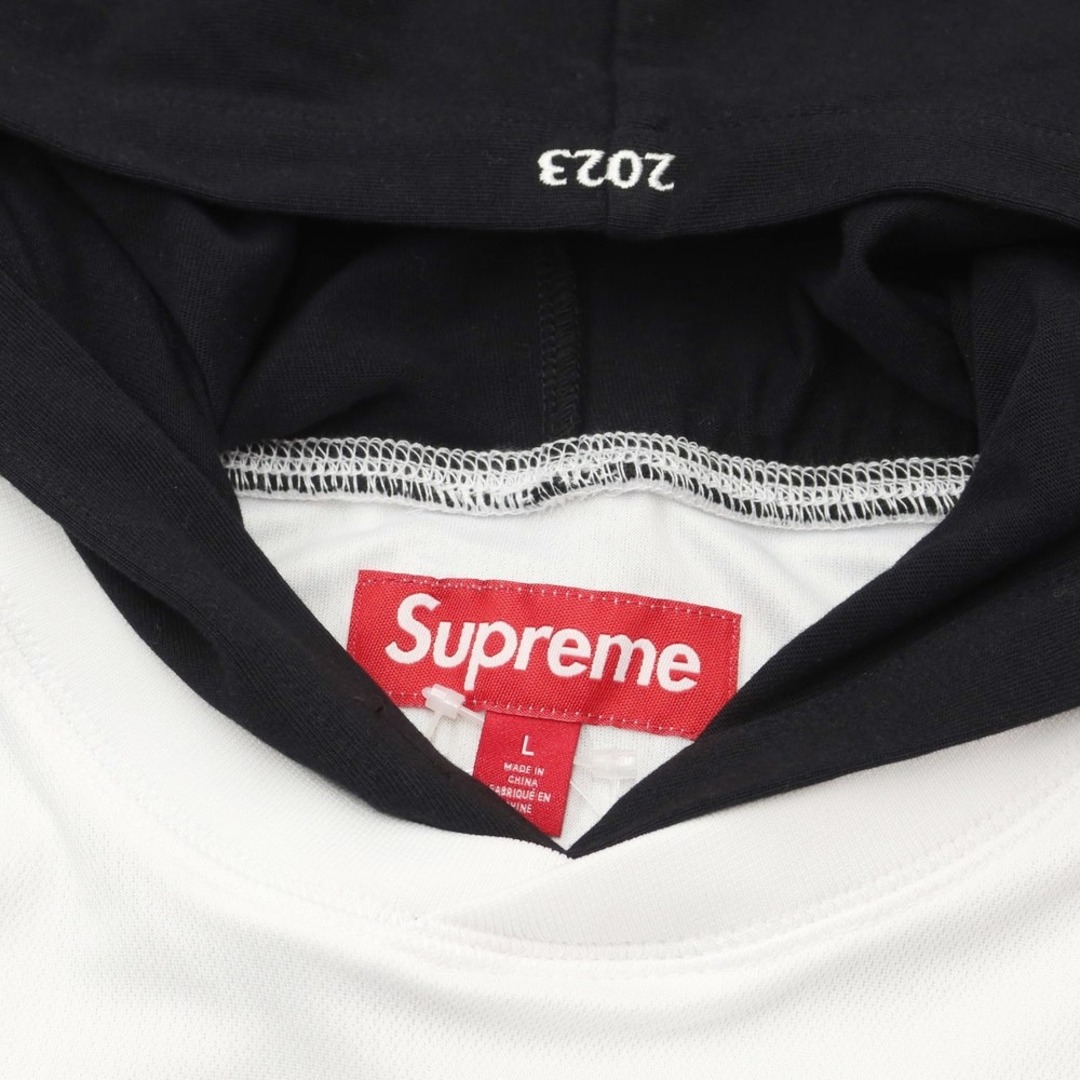 Supreme(シュプリーム)の【中古】【未使用】シュプリーム Supreme 2023年秋冬 Hooded Soccer Jersey ポリエステル サッカージャージーパーカー ホワイトxレッド【サイズL】【メンズ】 メンズのトップス(Tシャツ/カットソー(七分/長袖))の商品写真