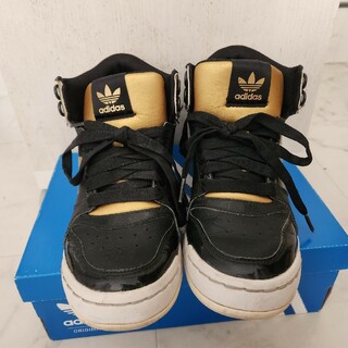 オリジナルス(Originals（adidas）)のアディダス　オリジナルス　スニーカー(スニーカー)