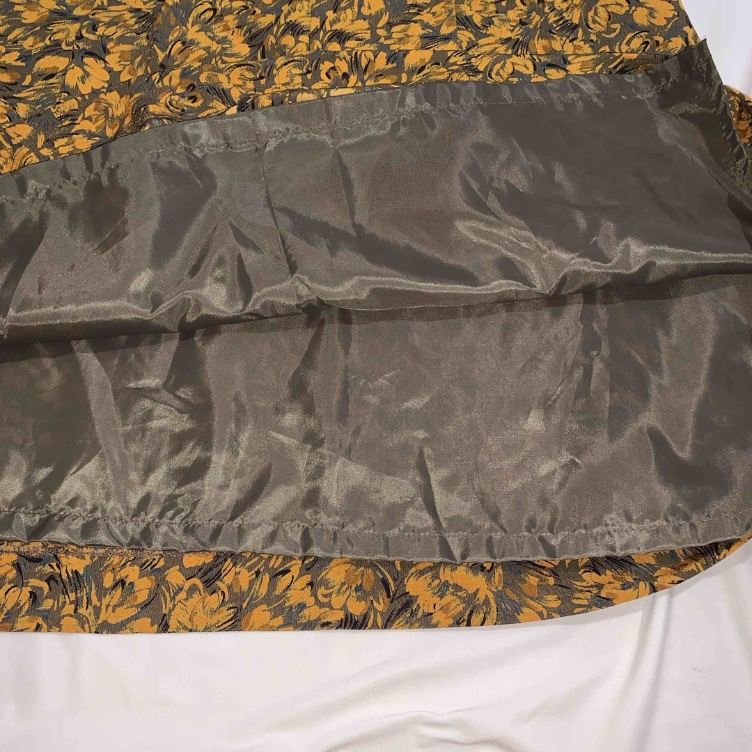 《レトロ古着》花柄 長袖ワンピース ベルト付き 大きいサイズ レディースのワンピース(ロングワンピース/マキシワンピース)の商品写真