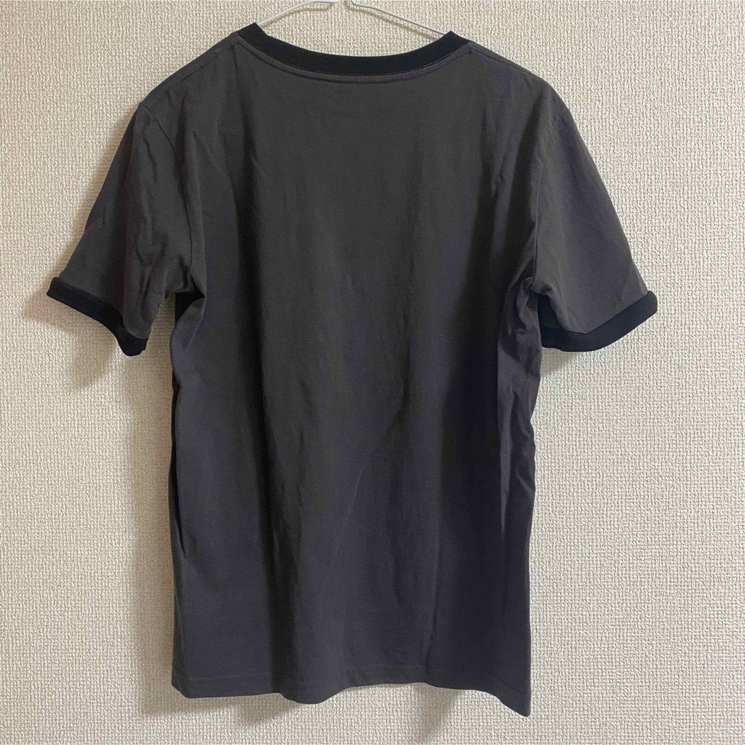 GU(ジーユー)のGU グラフィックリンガーT(半袖) マイケルジャクソン シャツ レディースのトップス(Tシャツ(半袖/袖なし))の商品写真