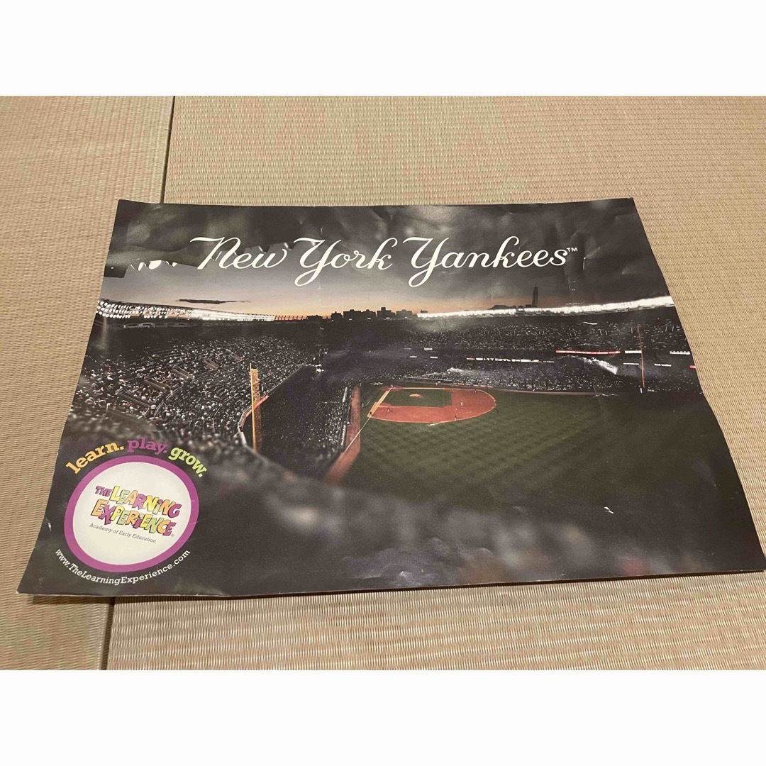 MLB(メジャーリーグベースボール)のニューヨーク　ヤンキースYankees ステッカー スポーツ/アウトドアの野球(記念品/関連グッズ)の商品写真