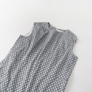 オンワード樫山 23区 定価3万 2019AW TILE PRINT STRETCH ワンピース 40/ブラック グレー トップス ノースリーブ 洗える【2400013510356】(その他)