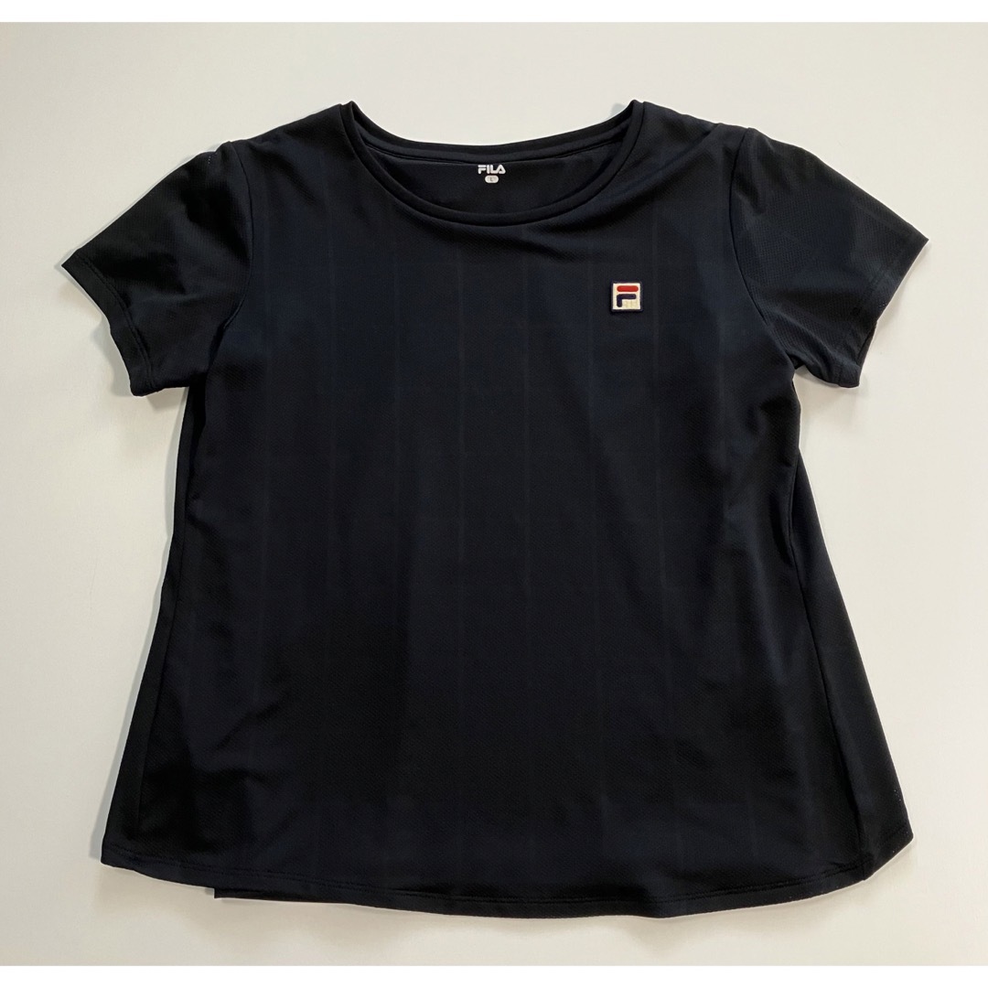 美品 Fila フィラ バックシャンな半袖Tシャツ 黒