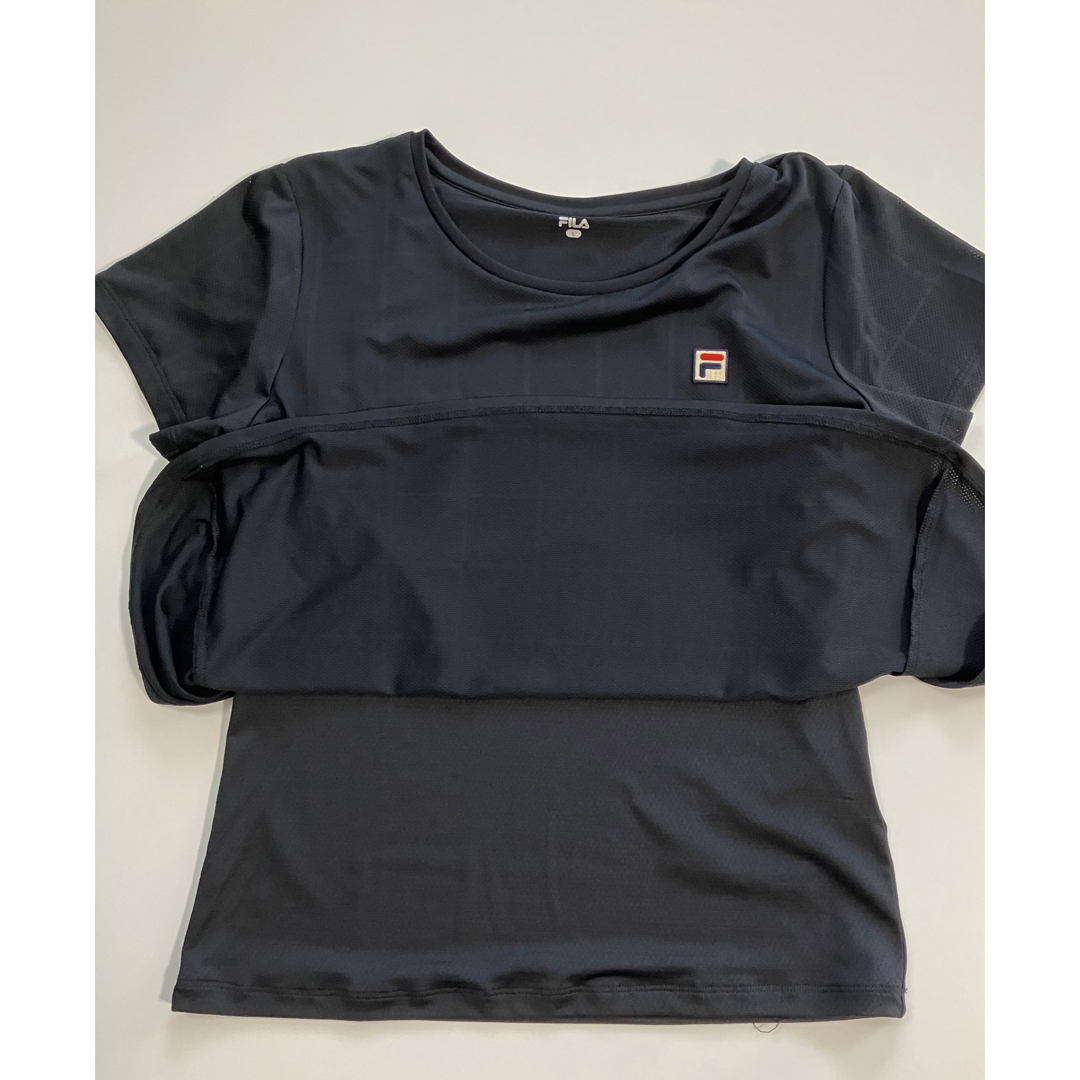 FILA(フィラ)の美品 Fila フィラ バックシャンな半袖Tシャツ 黒　 スポーツ/アウトドアのテニス(ウェア)の商品写真