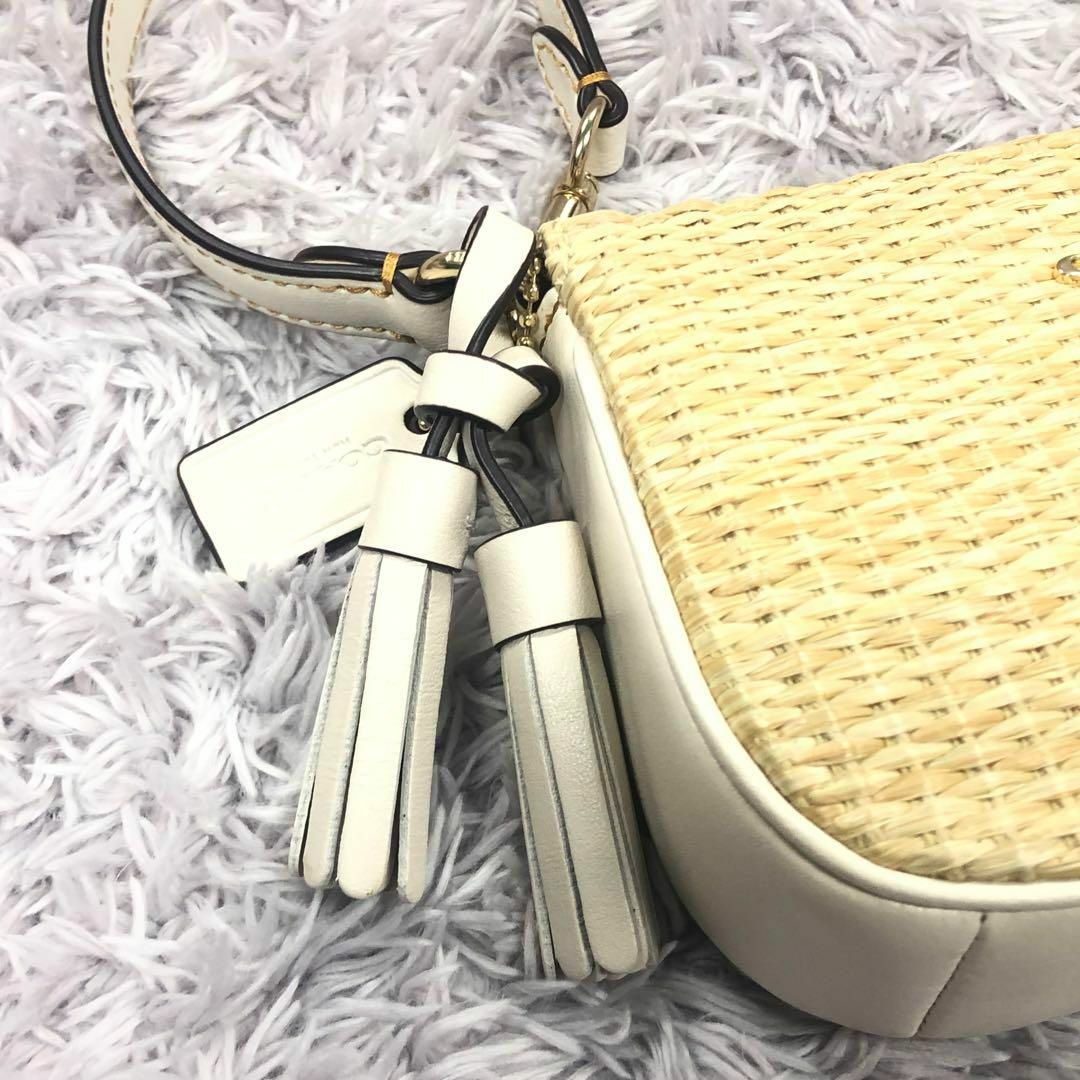 ⭐COACH⭐コーチ⭐新品 クラッチハンドバッグ ストロー ベージュ スマホ