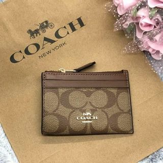 コーチ(COACH)の⭐COACH⭐コーチ⭐新品 IDパスケース コイン 茶色カーキ(パスケース/IDカードホルダー)