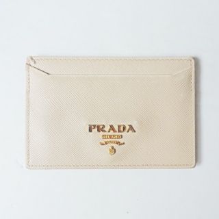 プラダ(PRADA)のプラダ カードケース - ベージュ レザー(名刺入れ/定期入れ)