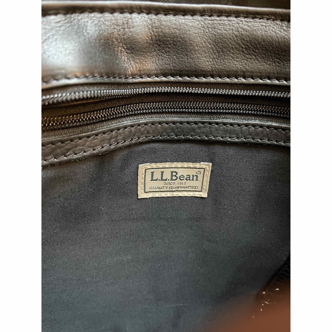 L.L.Bean(エルエルビーン)のL.L.Bean 本革 バッグ メッセンジャーバッグ  ショルダーバッグ　レザー メンズのバッグ(ショルダーバッグ)の商品写真