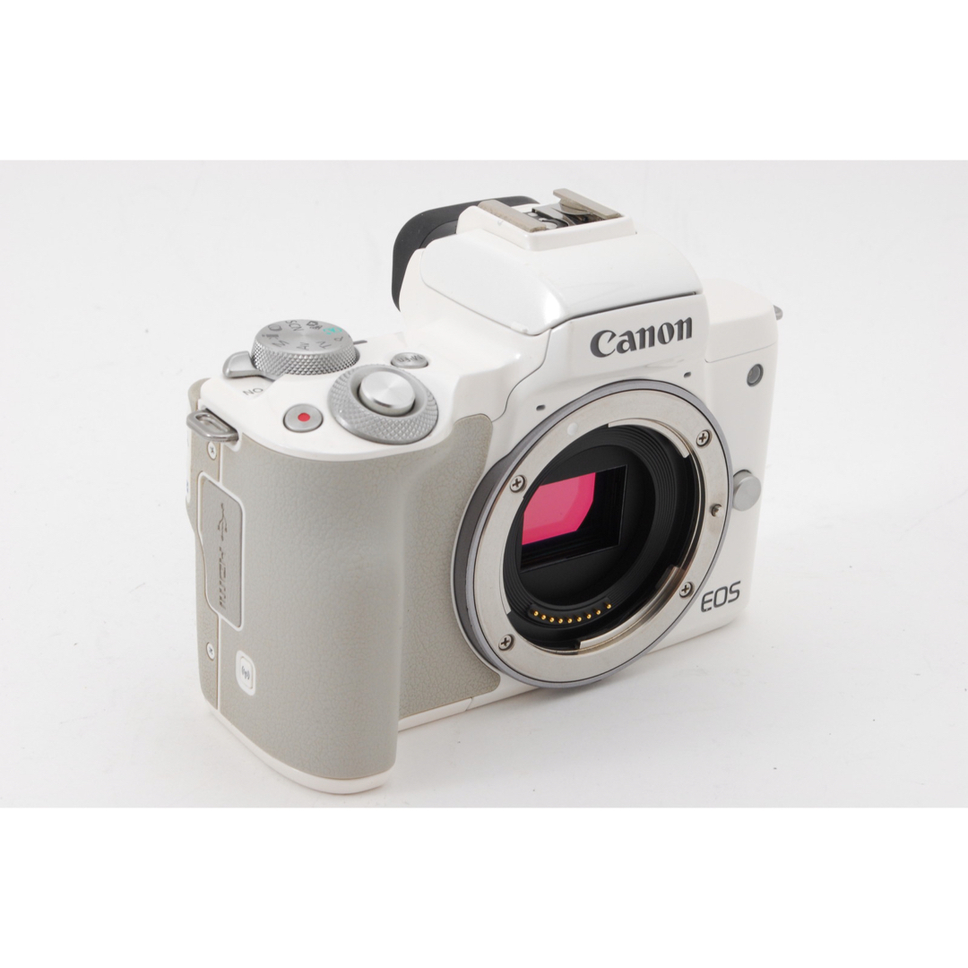Canon - 傷無しの極上品♪可愛いホワイトカラー❤️Canon EOS KISS Mの