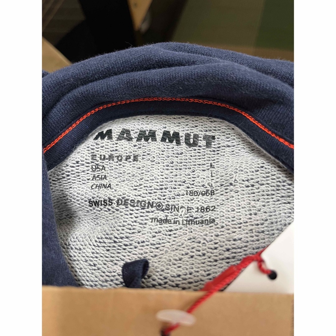 Mammut(マムート)の希少サイズ　マムート　パーカー　ネイションズエムエルフーディメン  XL 紺色 メンズのトップス(パーカー)の商品写真