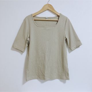 ユニクロ(UNIQLO)のユニクロ　リブTシャツ　アイボリー(Tシャツ(半袖/袖なし))