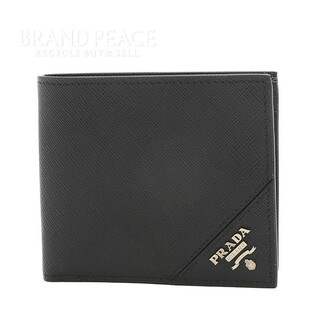 プラダ(PRADA)のプラダ メタルロゴ 二つ折り財布 サフィアーノレザー ブラック 2MO738(折り財布)