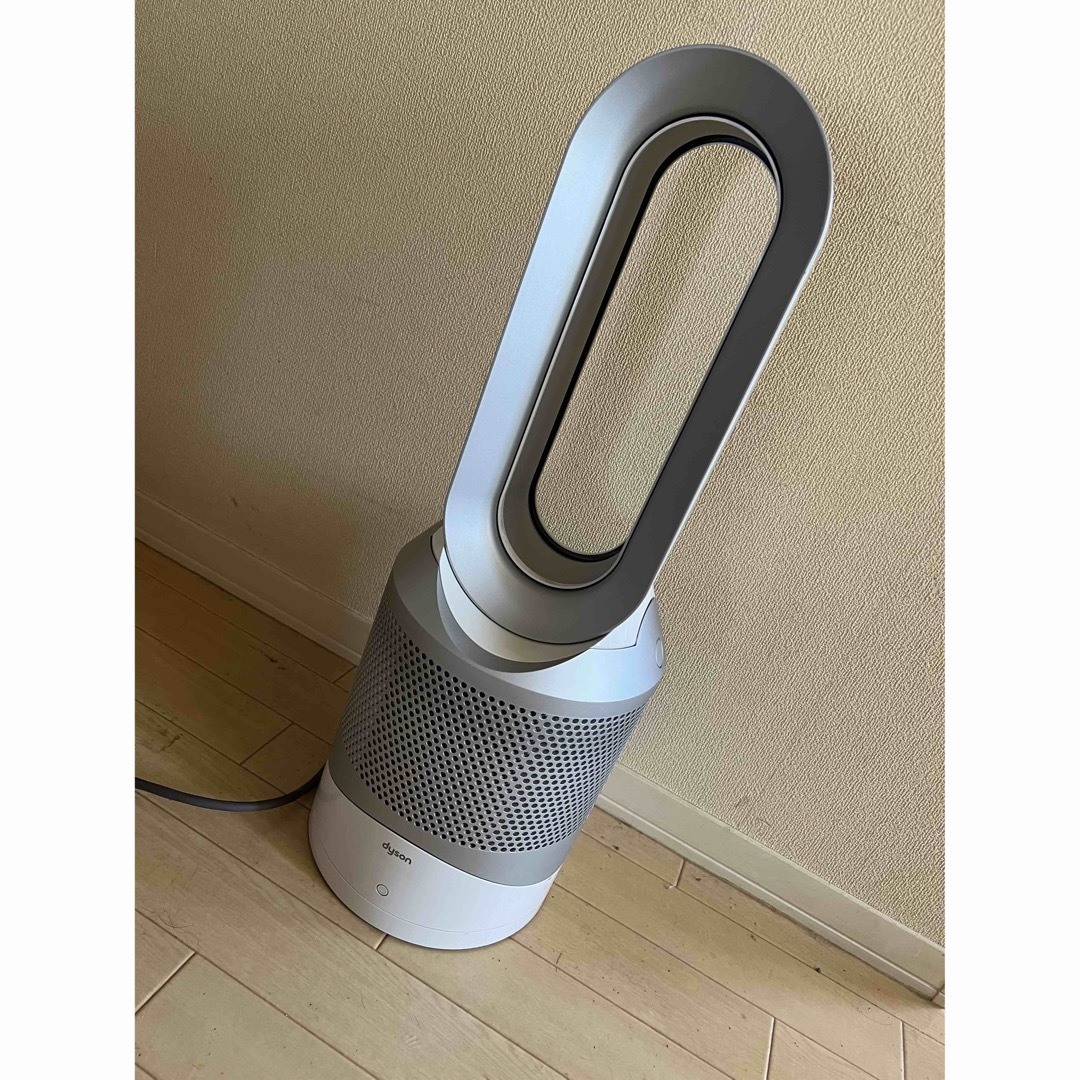 Dyson(ダイソン)のDyson Pure Hot + Cool Link HP03IS シルバー スマホ/家電/カメラの生活家電(空気清浄器)の商品写真