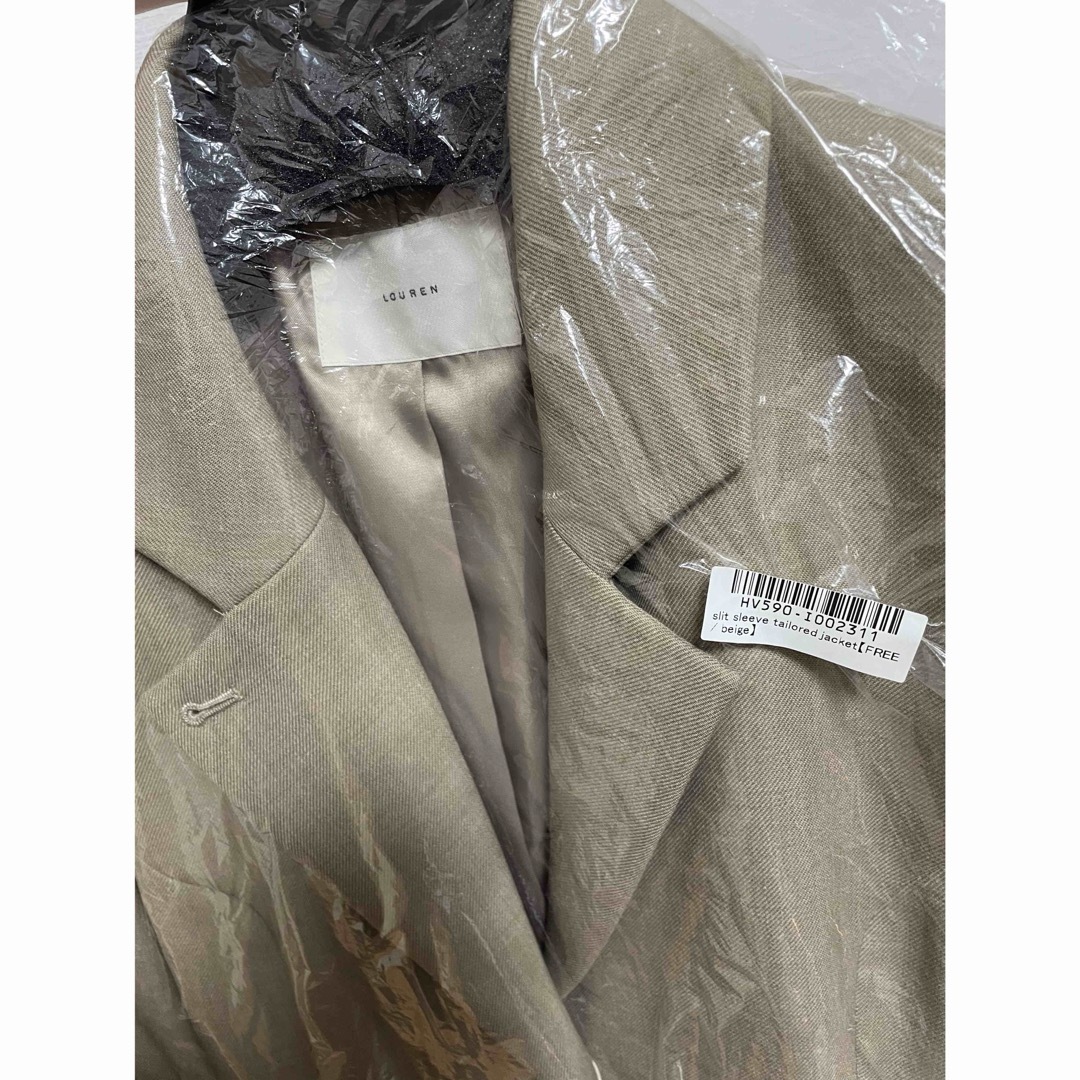 定価以下！louren slit sleeve tailored jacket レディースのジャケット/アウター(ノーカラージャケット)の商品写真