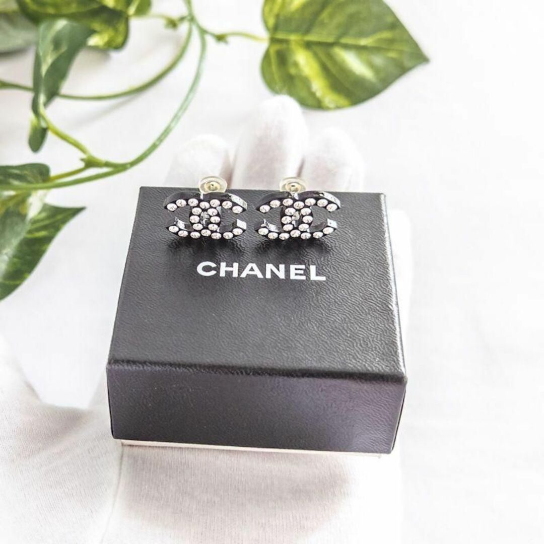 専用です❣️さり気なく主張 CHANEL♣︎イヤリング