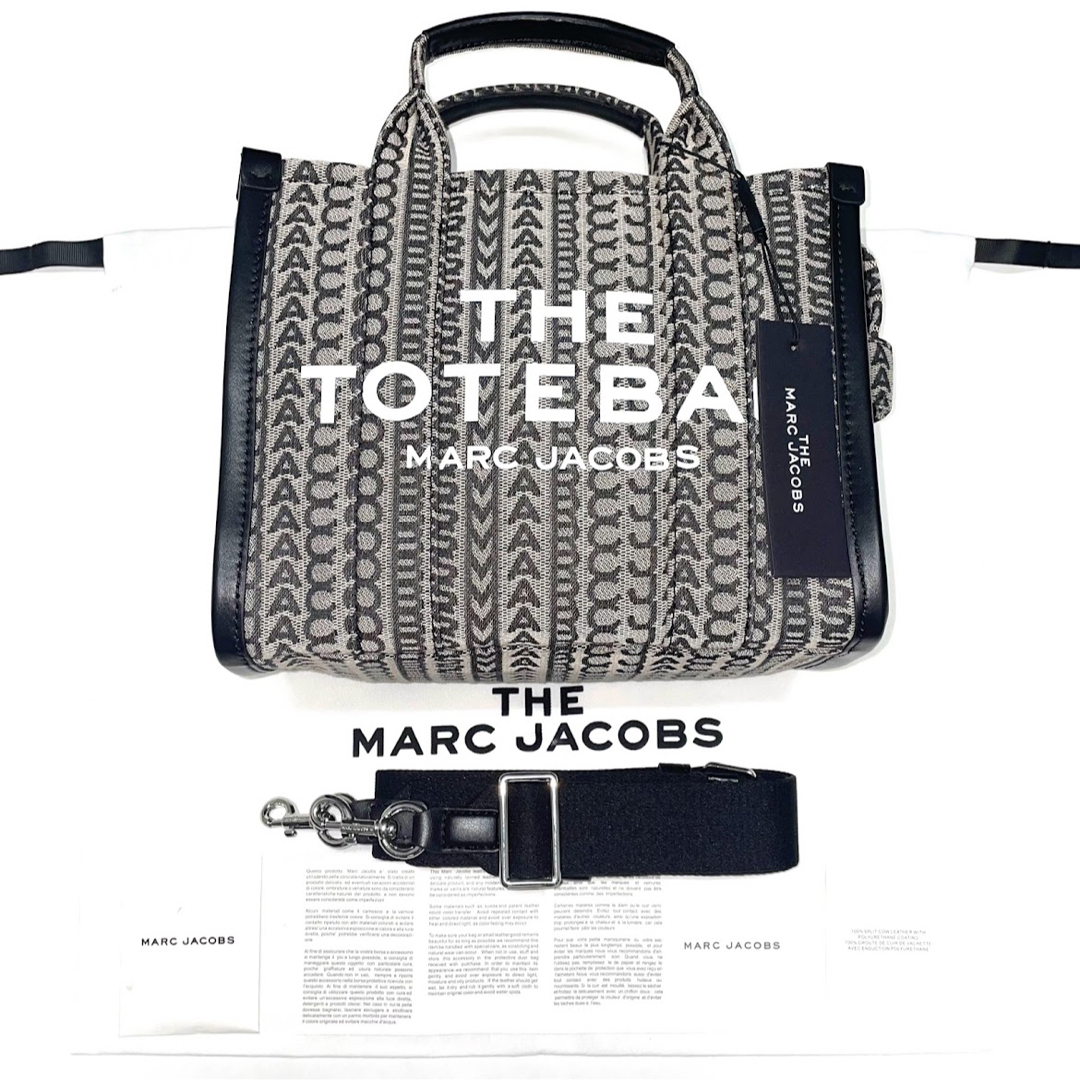 MARC JACOBS(マークジェイコブス)のMARC JACOBS MONOGRAM TOTE MINI  レディースのバッグ(トートバッグ)の商品写真