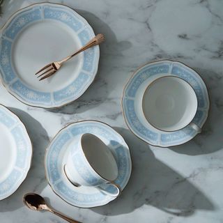 ノリタケ(Noritake)の新品✴︎ノリタケ　レースウッドゴールド　カップ＆ソーサー2客セット(食器)