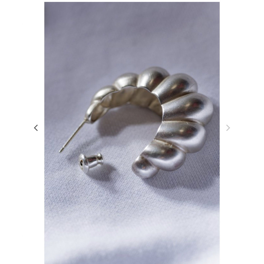TODAYFUL(トゥデイフル)のshell hoop pierce t.japan レディースのアクセサリー(ピアス)の商品写真