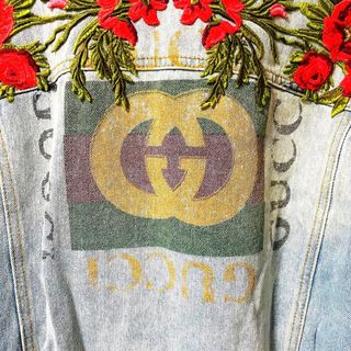 Gucci - GUCCI グッチ デニムジャケット フラワー刺繍英字バック