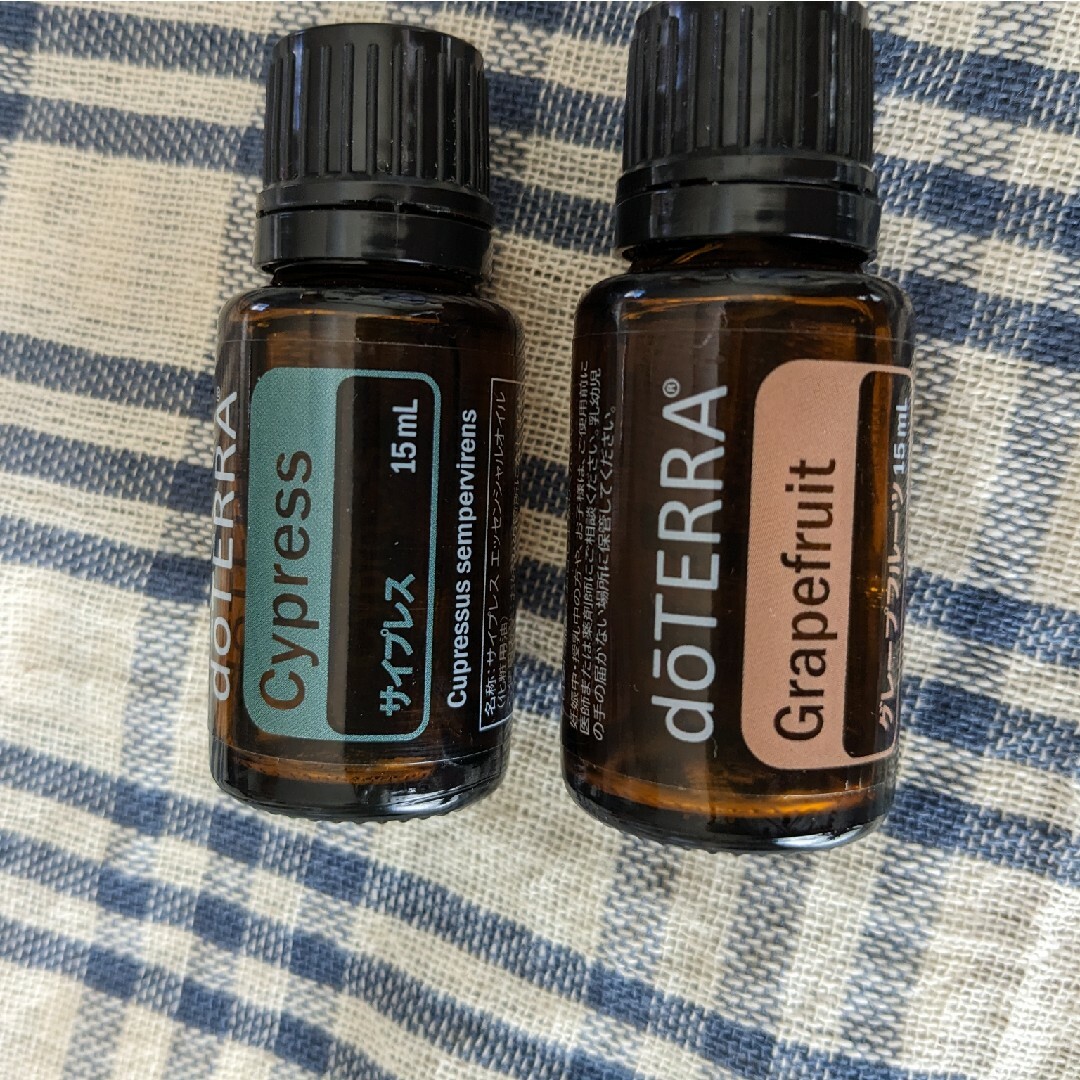 doTERRA　エッセンシャルオイル　15ml 2本セット コスメ/美容のリラクゼーション(エッセンシャルオイル（精油）)の商品写真