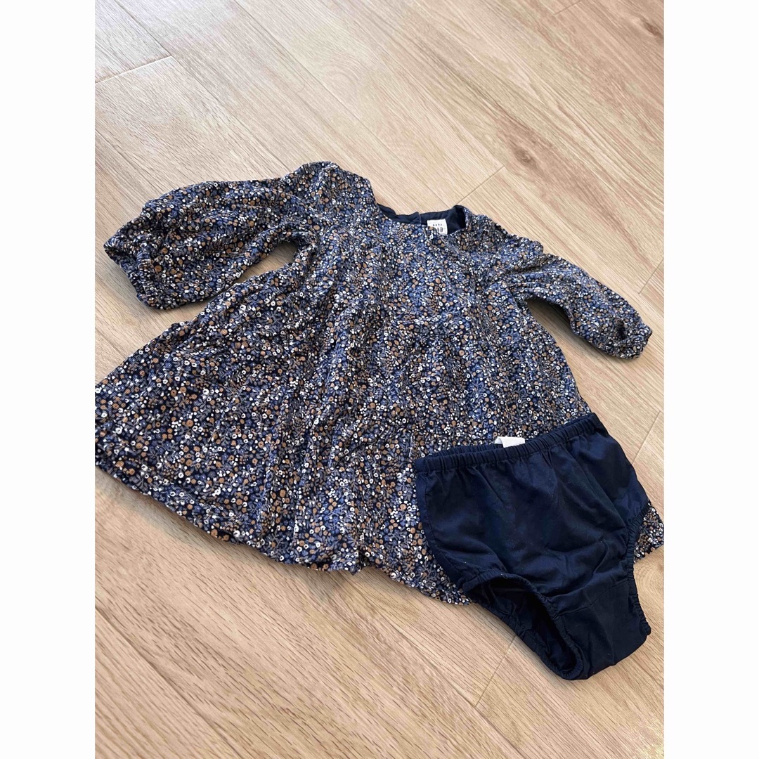 babyGAP(ベビーギャップ)の baby gap ロンパース ワンピース キッズ/ベビー/マタニティのベビー服(~85cm)(ワンピース)の商品写真