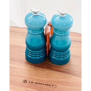 ルクルーゼ(LE CREUSET)の新品★ Le Creuset ルクルーゼ ★ソルト&ペッパーミル セット ブルー(調理道具/製菓道具)