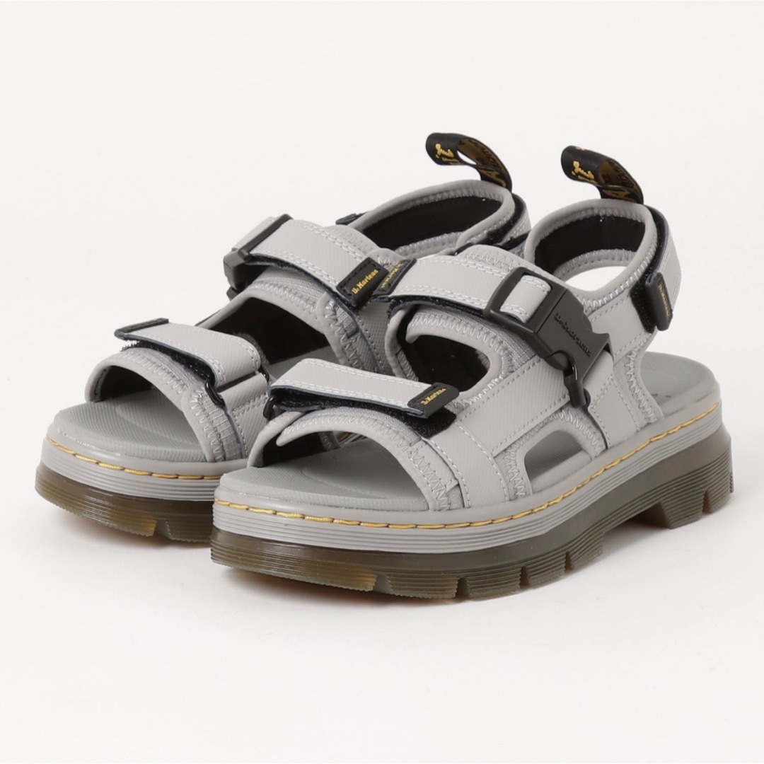 Dr.Martens TRACT FORSTER サンダル