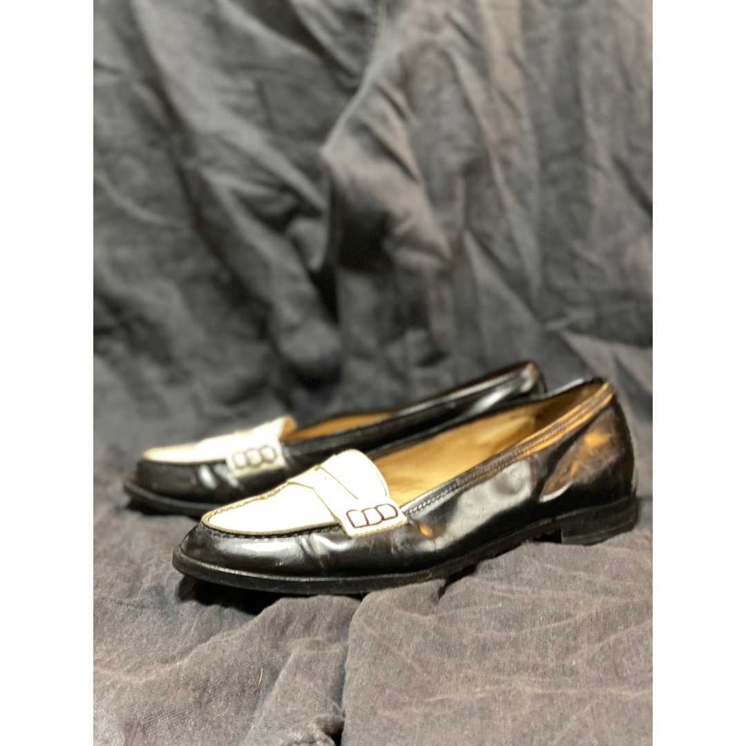 DIANA(ダイアナ)の37.5 DIANAダイアナ モノトーン配色レザーローファー  レディースの靴/シューズ(ローファー/革靴)の商品写真