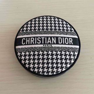 ディオール(Dior)のDior スキンフォーエヴァーグロウクッション　限定千鳥格子柄(ファンデーション)