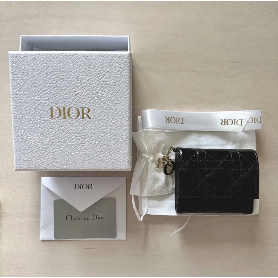 【ChristianDior】LADY DIOR ロータスウォレット（ブラック）