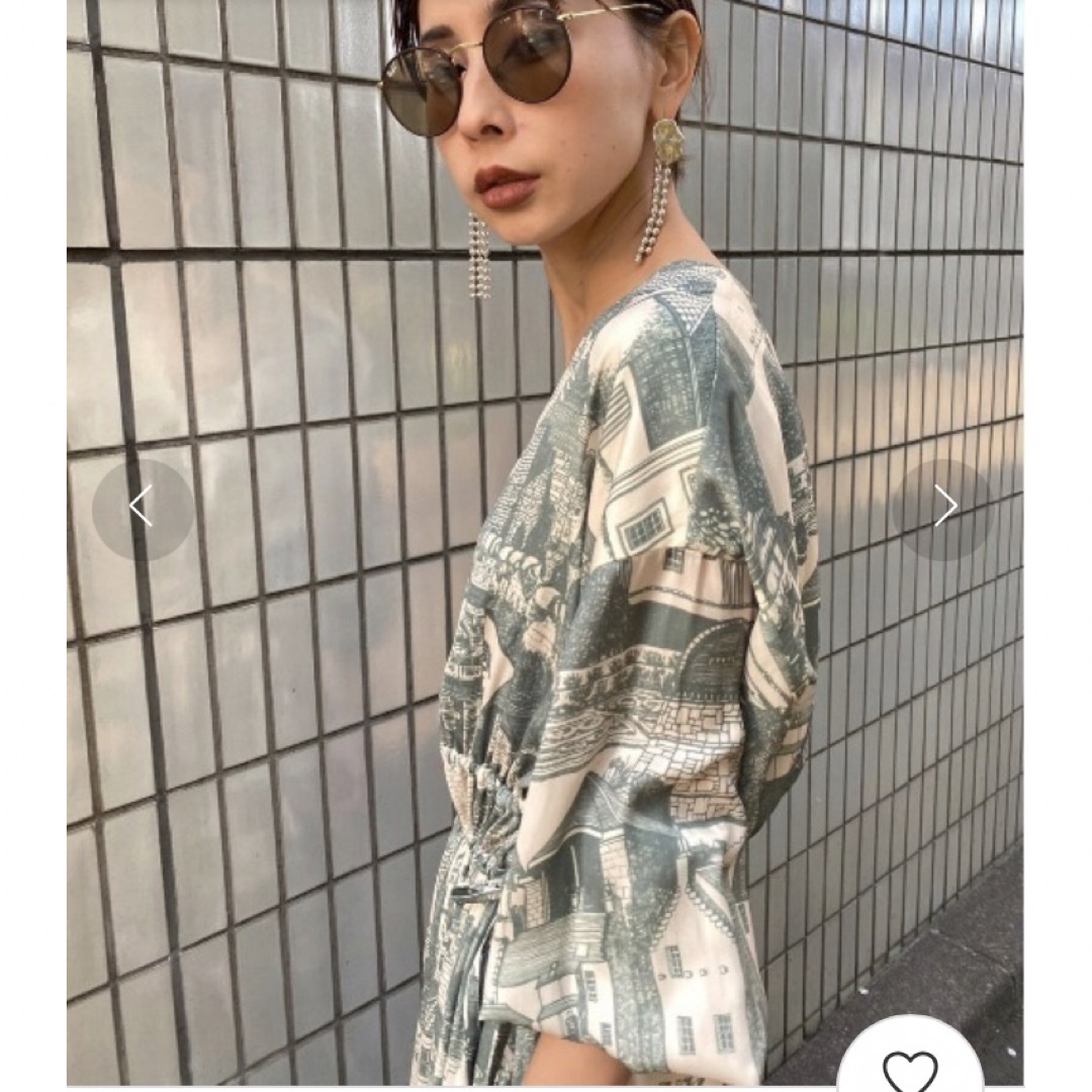 Ameri VINTAGE(アメリヴィンテージ)のAmeri vintage  TOWN VOLUME GATHER DRESS レディースのワンピース(ロングワンピース/マキシワンピース)の商品写真