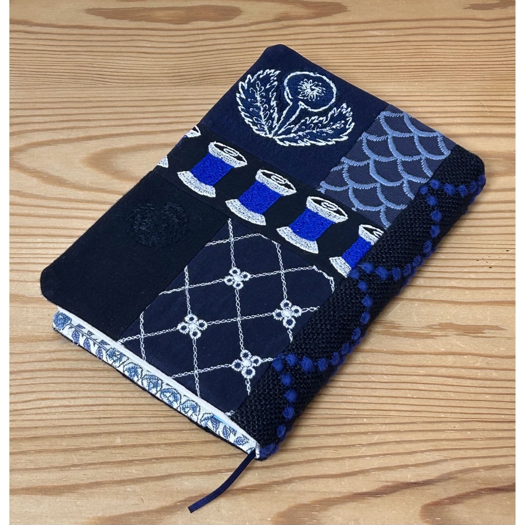 mina perhonen - ハンドメイド パッチワーク ブックカバー 手帳カバー ... ハンドメイド パッチワーク ブックカバー 手帳カバー 文庫本 ミナペルホネン 3
