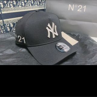 N°21 - ヌメロヴェントゥーノ N21×MLB×NEW ERA キャップの通販 by ねね