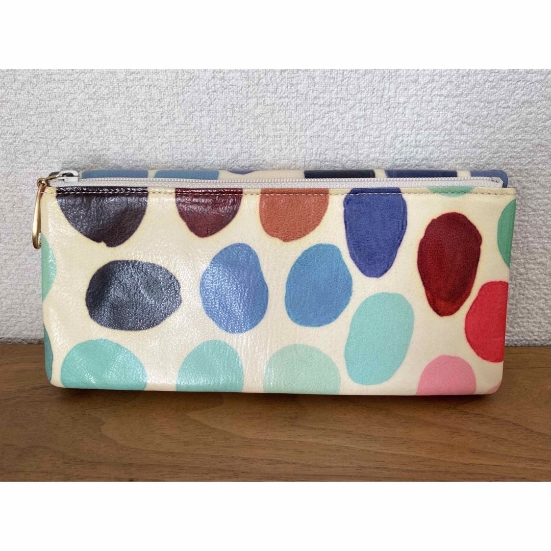 tsumori chisato CARRY(ツモリチサトキャリー)の【新古品】ツモリチサト 長財布 マルチドット キャリー レディースのファッション小物(財布)の商品写真