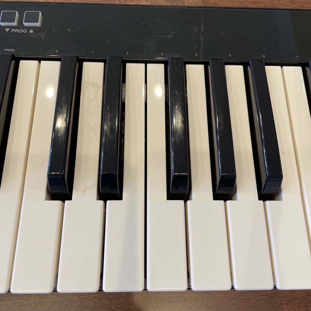 iRig Keys 37 PRO MIDIキーボード 2