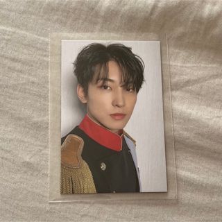 セブンティーン(SEVENTEEN)のSeventeen cafe in seoul ウォヌ　wonwoo 軍服トレカ(アイドルグッズ)