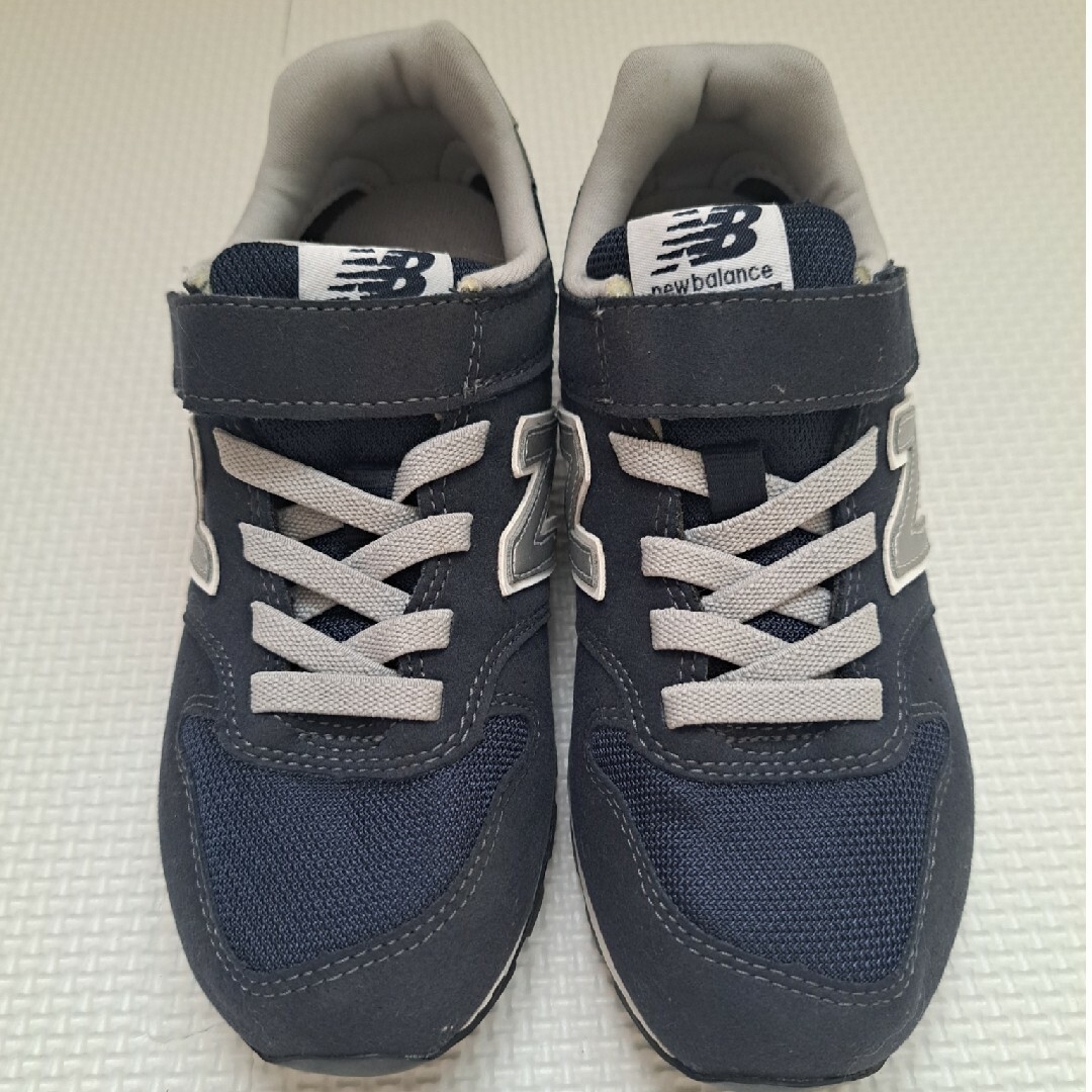 New Balance(ニューバランス)のHappy様専用(日曜日まで) キッズ/ベビー/マタニティのキッズ靴/シューズ(15cm~)(スニーカー)の商品写真