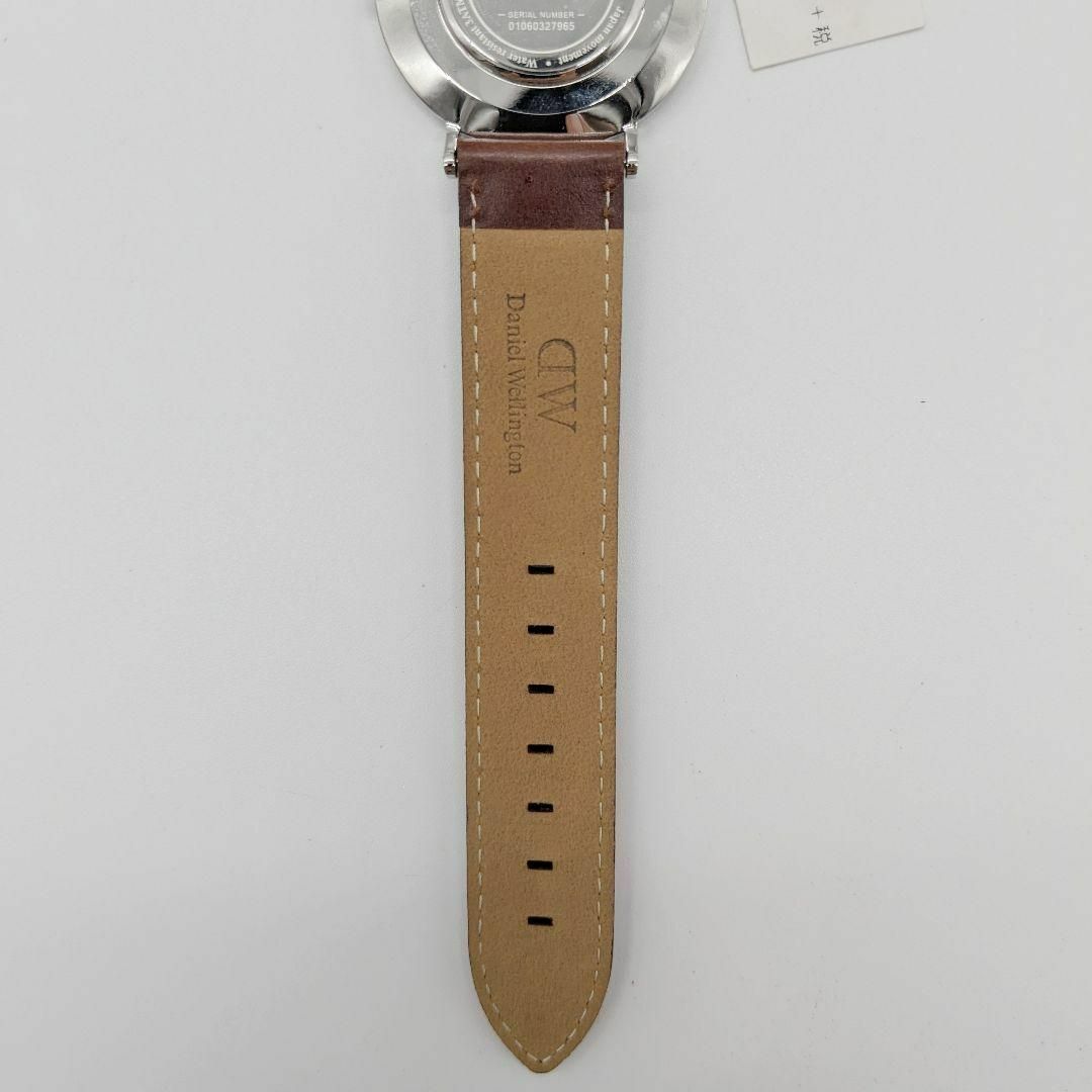 Daniel Wellington(ダニエルウェリントン)の未使用 ダニエルウェリントン 36mm 時計 ホワイト文字盤 D357 メンズの時計(腕時計(アナログ))の商品写真
