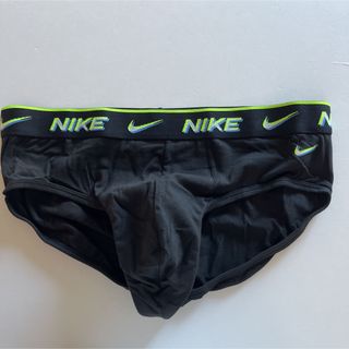 ナイキ(NIKE)のナイキ　メンズビキニ　L(M) ブラック　黒ブリーフ　メンズインナー　男性下着(その他)