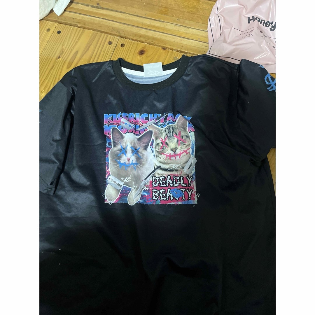 MILKBOY(ミルクボーイ)のkryTシャツ レディースのトップス(Tシャツ(半袖/袖なし))の商品写真