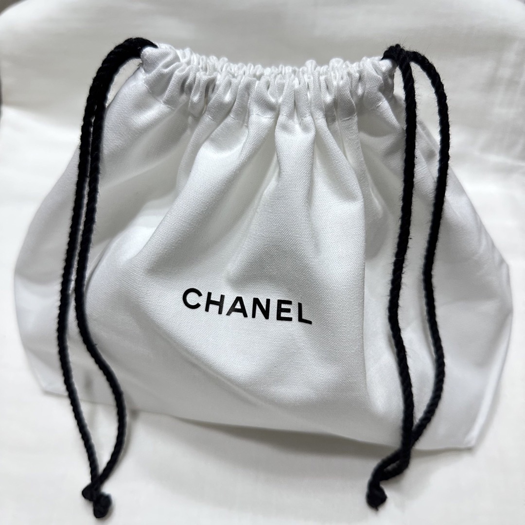 CHANEL ノベルティ【新品未使用】 ポーチ ホワイト - ポーチ/バニティ